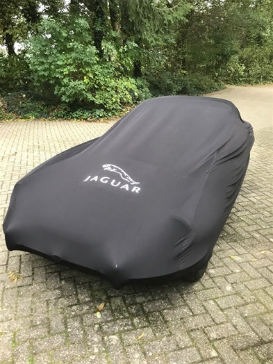 Støvdækken i sort stretch m Jaguar logo til MK 1&2 (1)