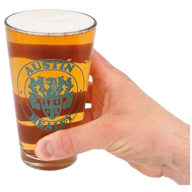 Ølglassæt m. Austin Healey logo i kasse med 4 glas (3)