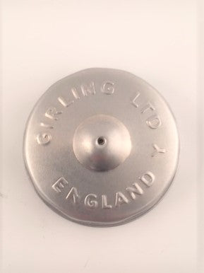 Låg i metal til hovedecylinder indvendig Ø ca. 4,7 (1)